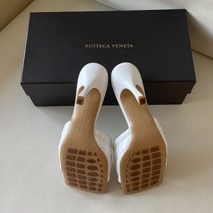 White Bottega Veneta Leather Mules